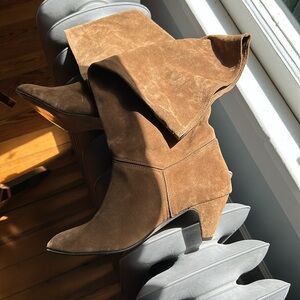 Anonymous Copenhagen 80s style slouch boots. Size 40 tan suede